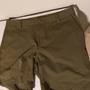 Rhone size 32 men’s shorts